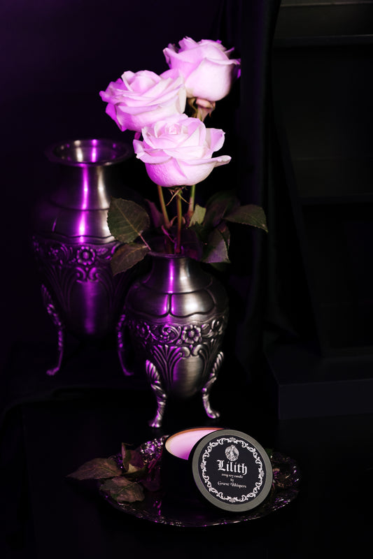 LILITH CANDLE